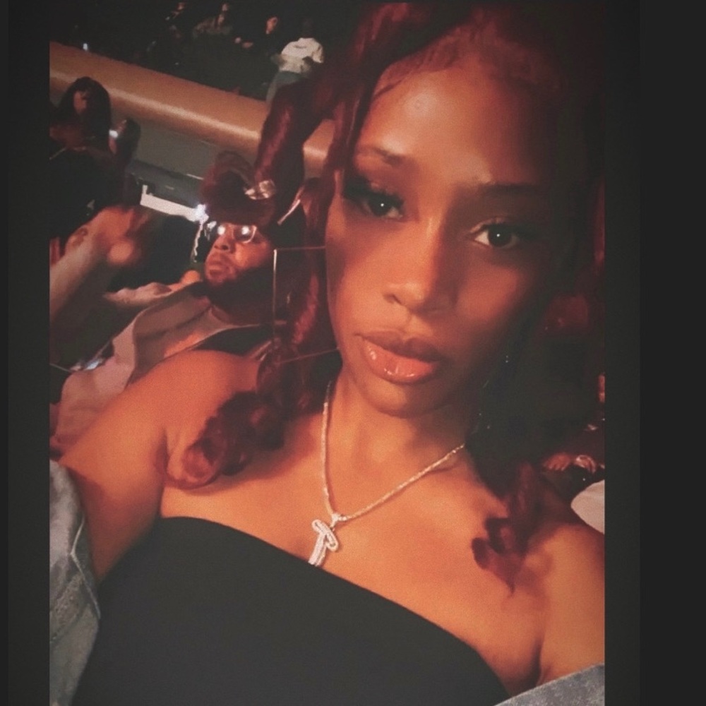 Meet your Posher, Tabitha